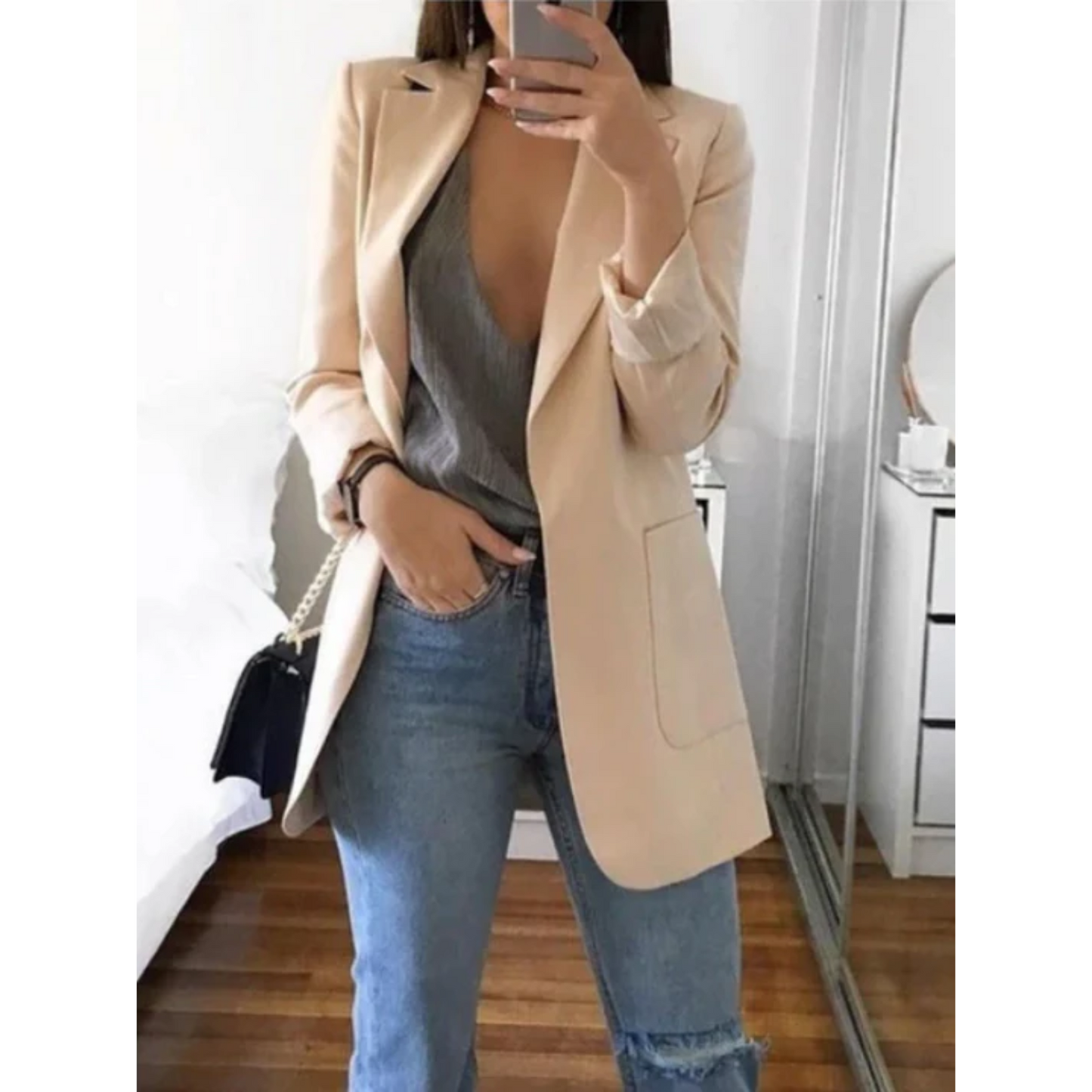 Avelena Modern & Stylish Fit Blazer
