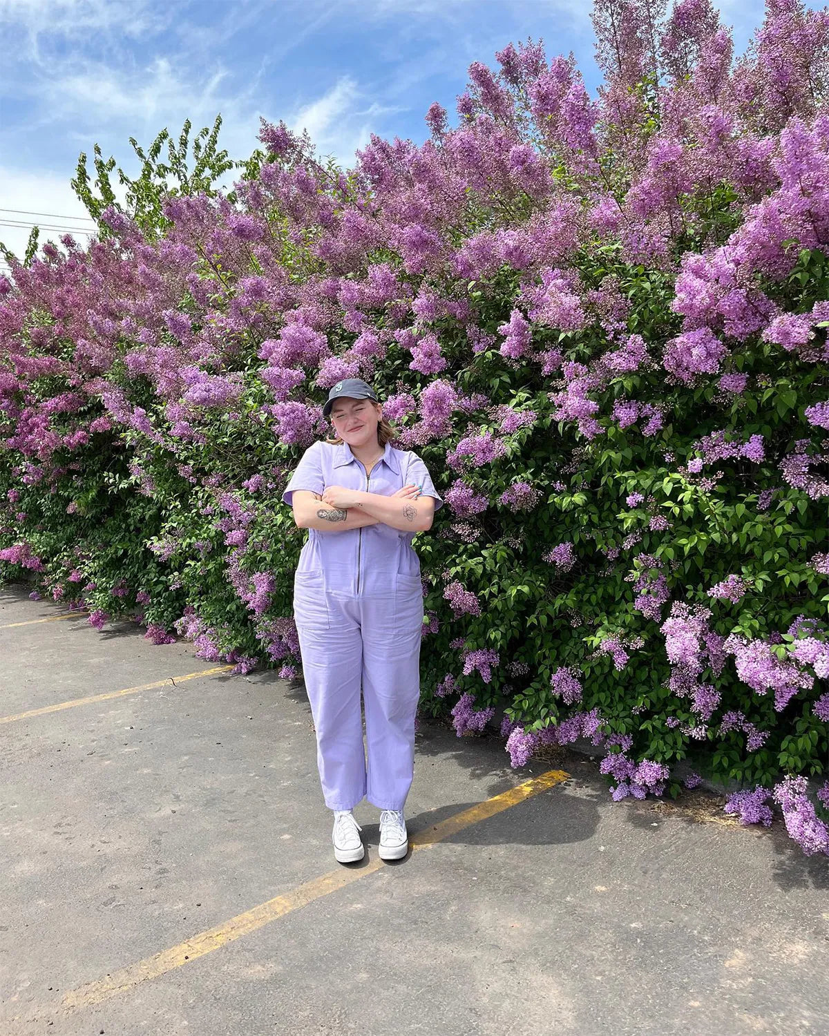 Colody Damen Jumpsuit mit kurzen Beinen im angesagten Style