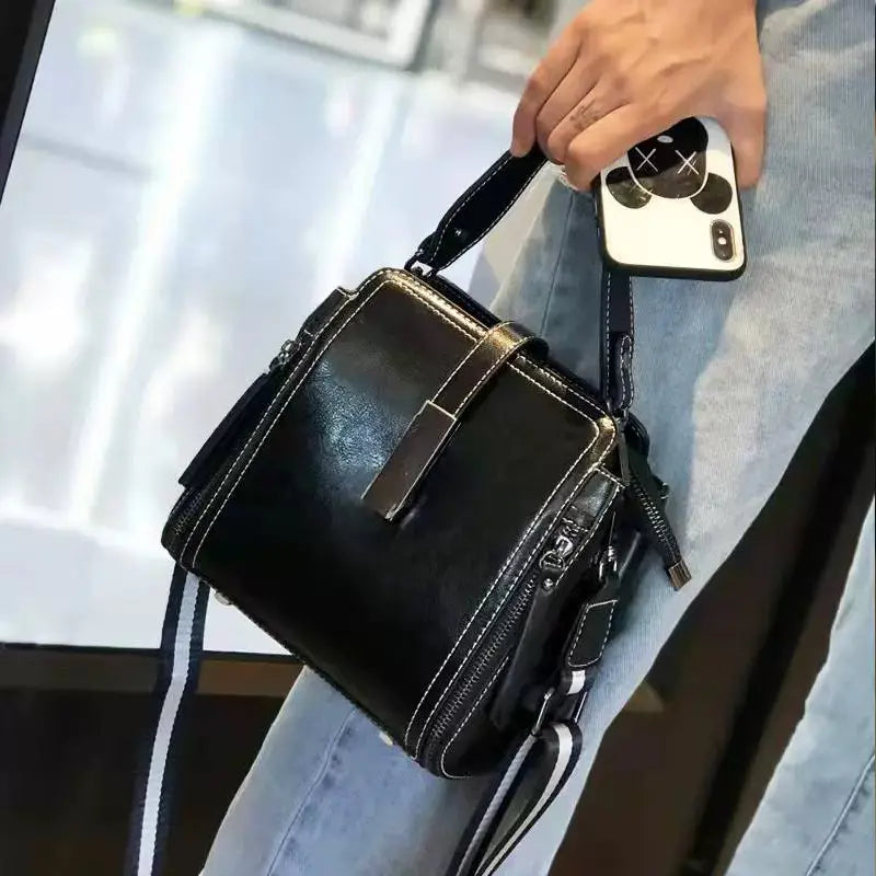 Sac Bandoulière Cathy En Cuir Amawinc Design Structuré Avec Bretelle Ajustable Pour Une Polyvalence Toute La Journée