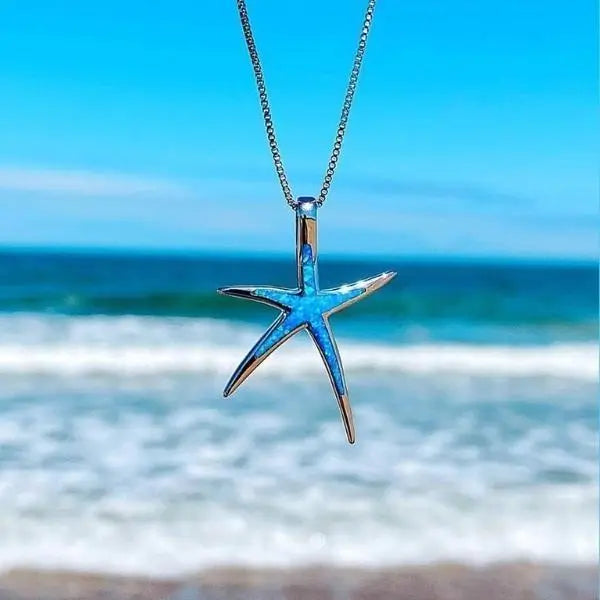 Katherine - Starfish Pendant Necklace - Amawinc