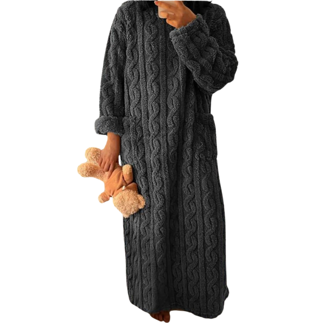 Damen-Loungekleid in Kabelstrick