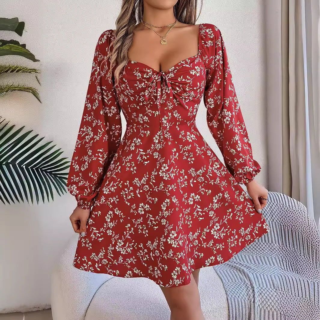 Fudus Freizeitkleid mit Blumenmuster und Lampionärmeln