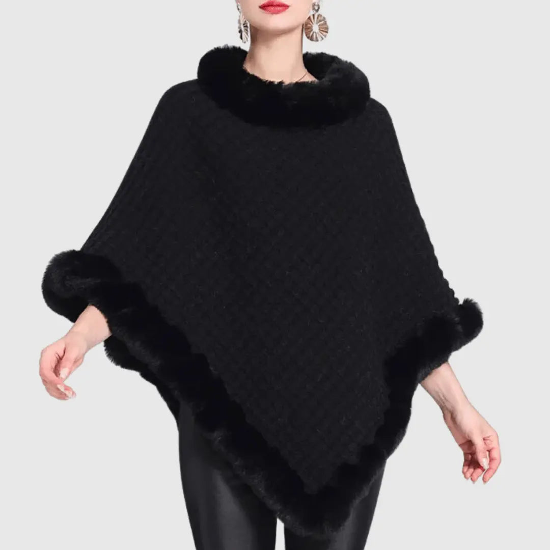 Poncho en Maille Douce Becca avec Bordure Fourrure Luxe Pour un Confort Chauffant Élégant