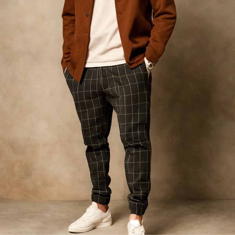 Bequeme Herren-Alltagshose im Karo-Design