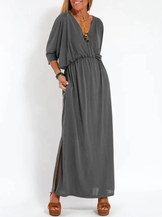 Hochtailliertes Kleid von Fudus mit Schlitz und V-Ausschnitt