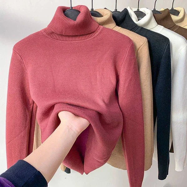 Yuraen Fleece Turtleneck