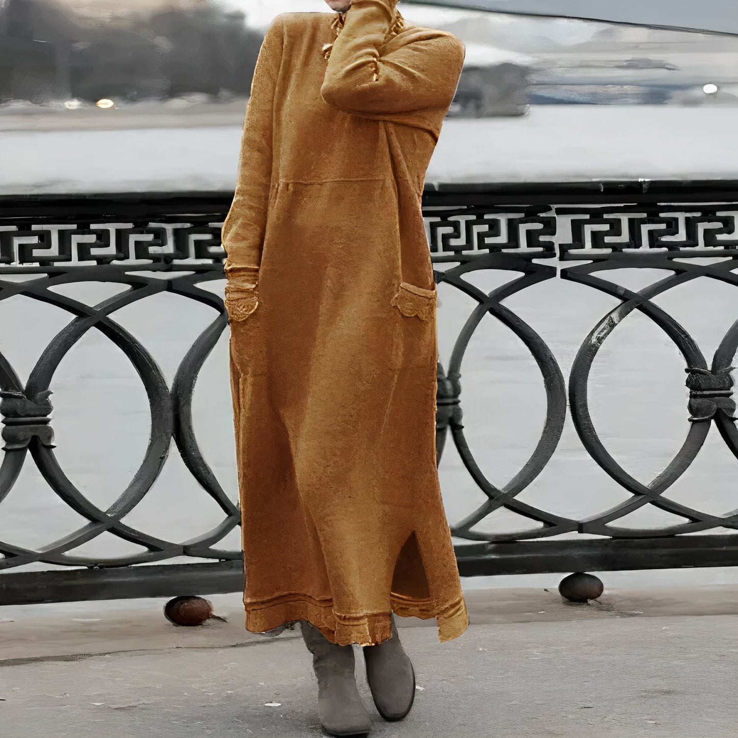 Relaxed, warm maxi dress - Alana
