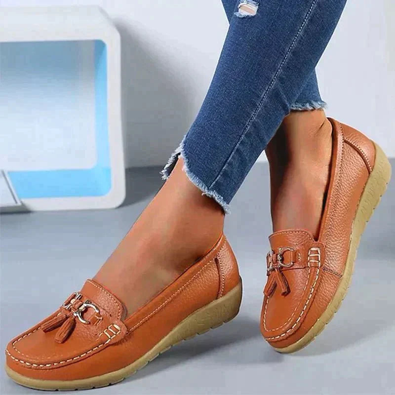 Einfache Leder-Slipper-Wanderschuhe Azami