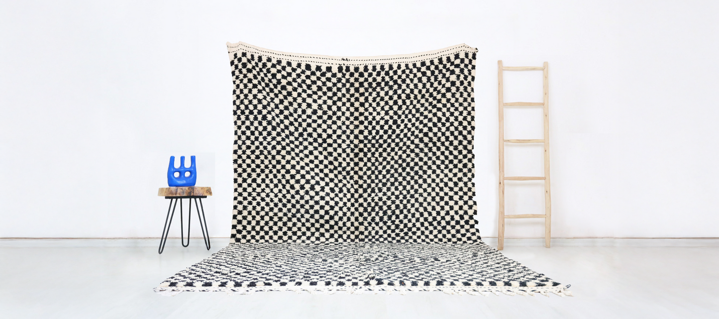 Aksil Moroccan Checkered Rug 8'5" x 12'0" - Amawinc