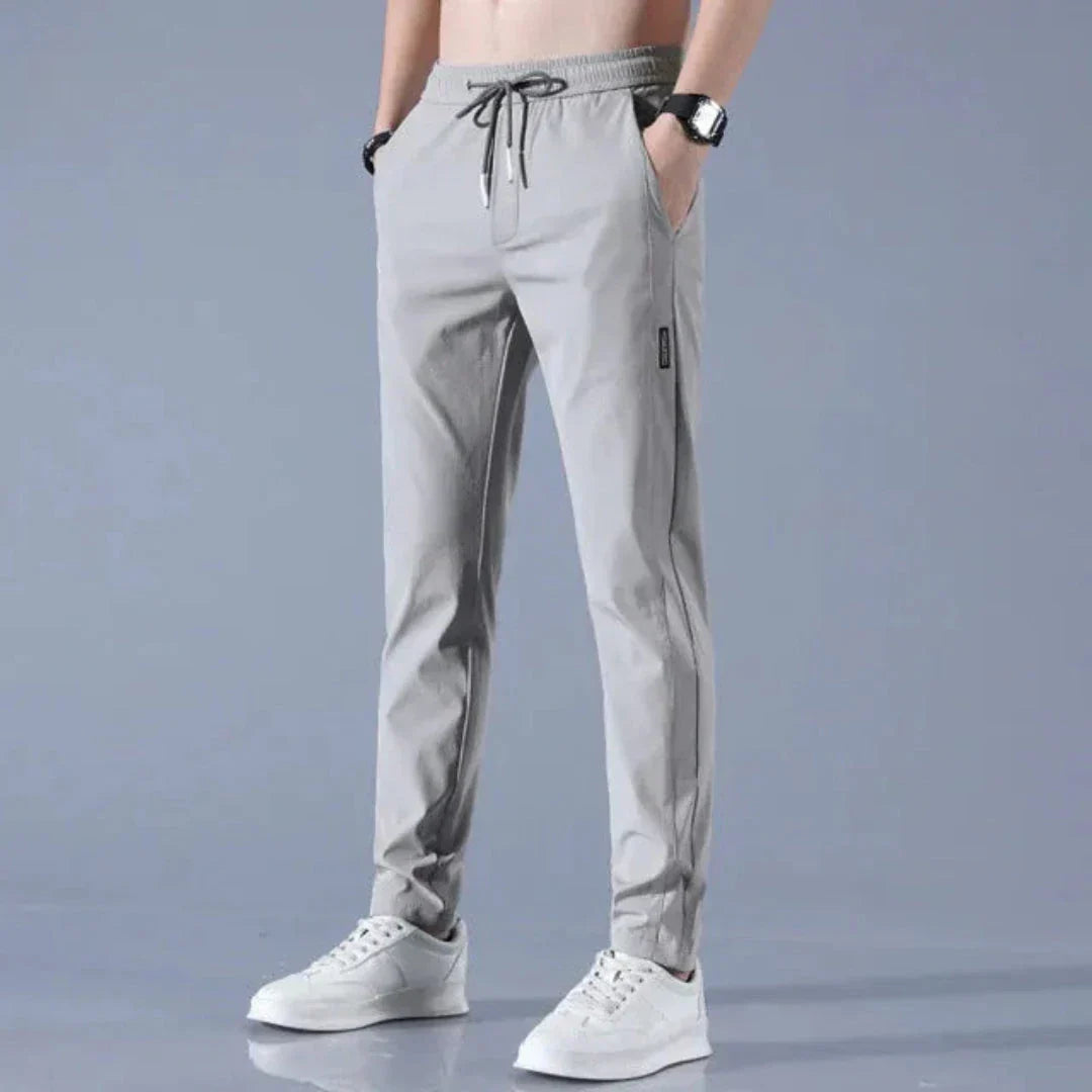 Pantalon Jogger Homme Waylynn Arden StretchTech À Cordon Avec Coupe Slim Tapered Et Tissu Léger QuickDry