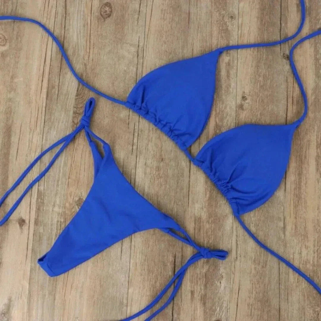 Ensemble Bikini Triangle Classique Deux Pièces Haut Triangle Halter Et Bas À Liens Réglables Pour Maillot De Bain