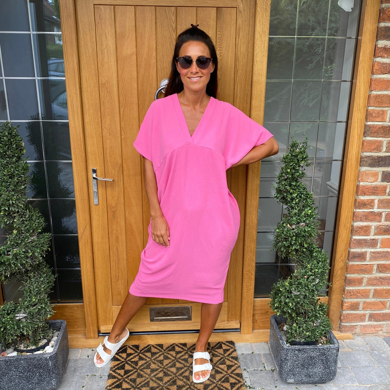 Veralice Kleid mit V-Ausschnitt
