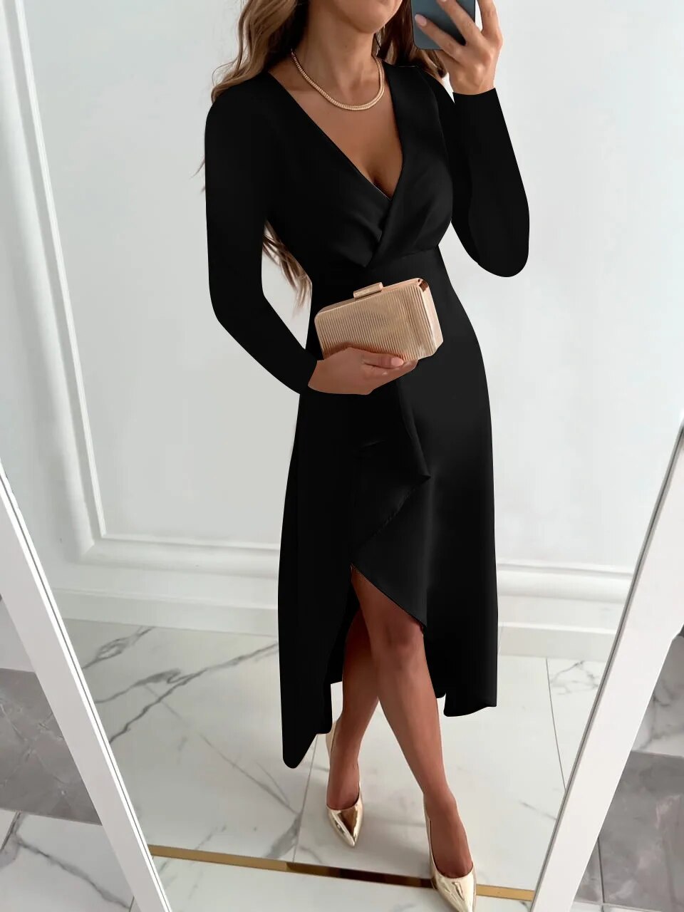 Elegantes Brunhilde Damenkleid – für alle Anlässe