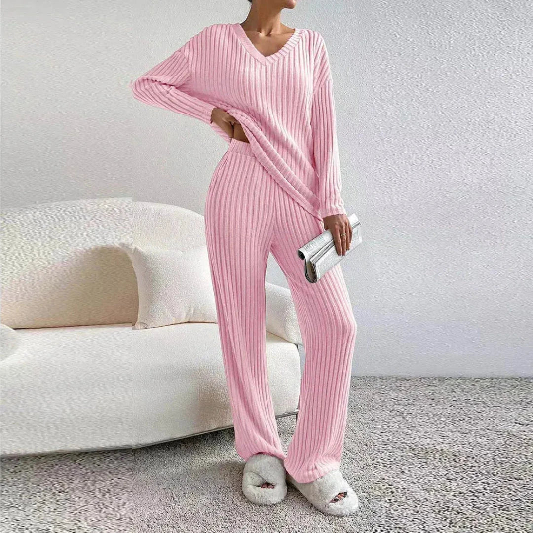 Ensemble Deux Pièces Loungewear Claire En Coton Mélangé Avec Pull Col V et Pantalon Large