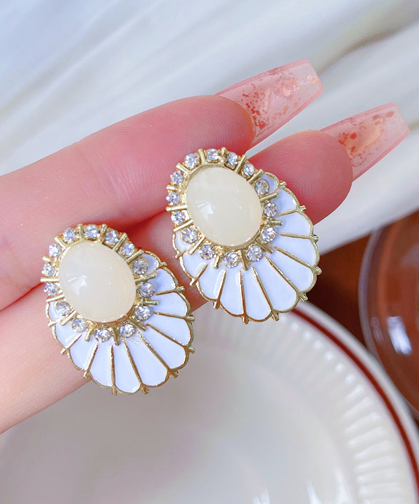 Boucles d'oreilles puces élégantes en forme d'éventail, en alliage de cuivre blanc, zircon et perle. - Amawinc