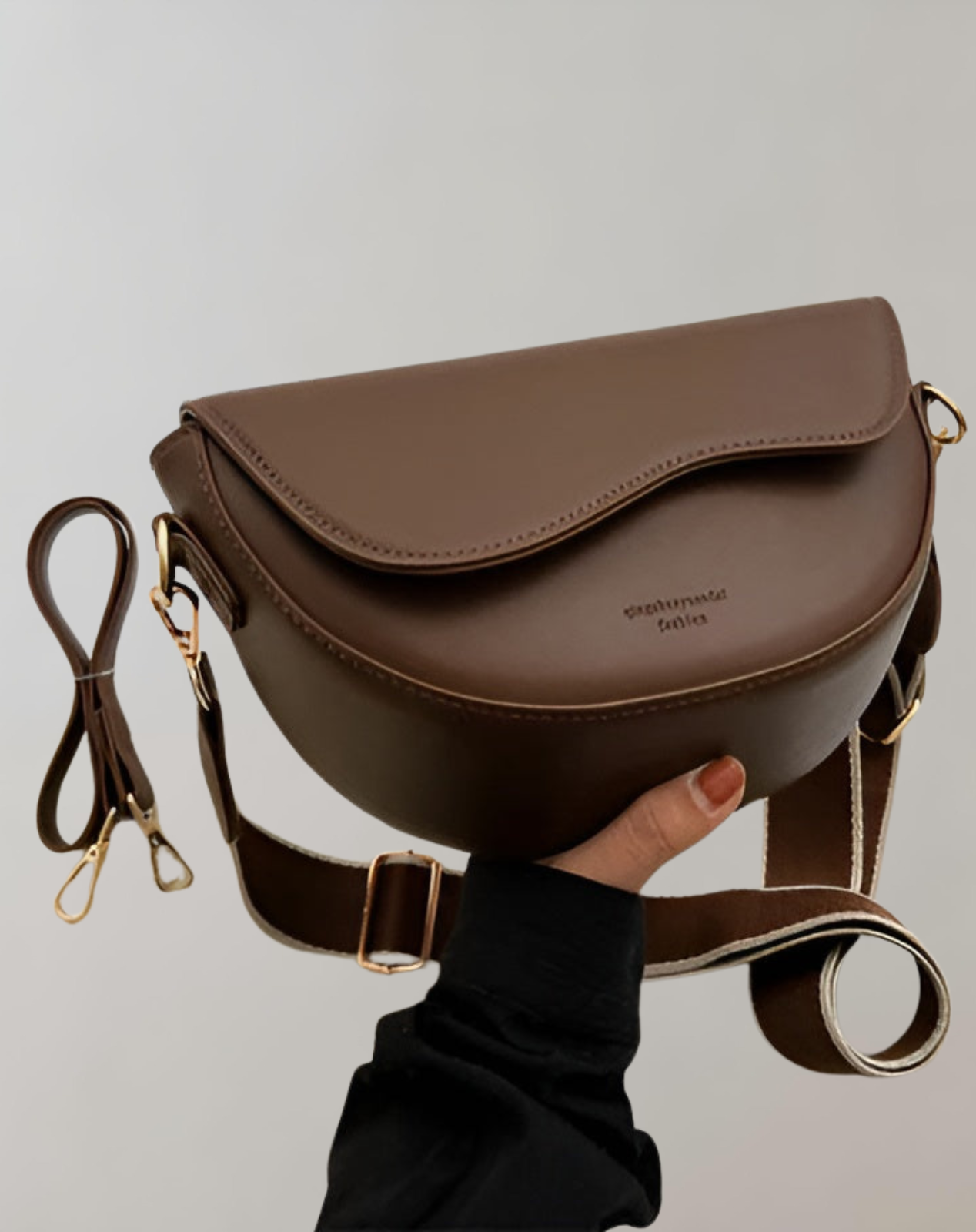 Emma Sac Bandoulière Élégant en Cuir Vegan Compact et Sophistiqué pour le Quotidien et le Soir