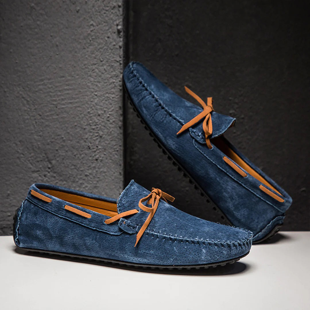 Herrenslipper: Elegant und weich