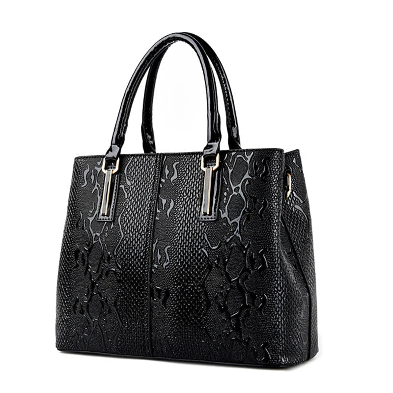 Ivanna Tote Imprimé Crocodile Et Serpent Effet Vernis Vegan Avec Poignées Contrastées Silhouette Structurée