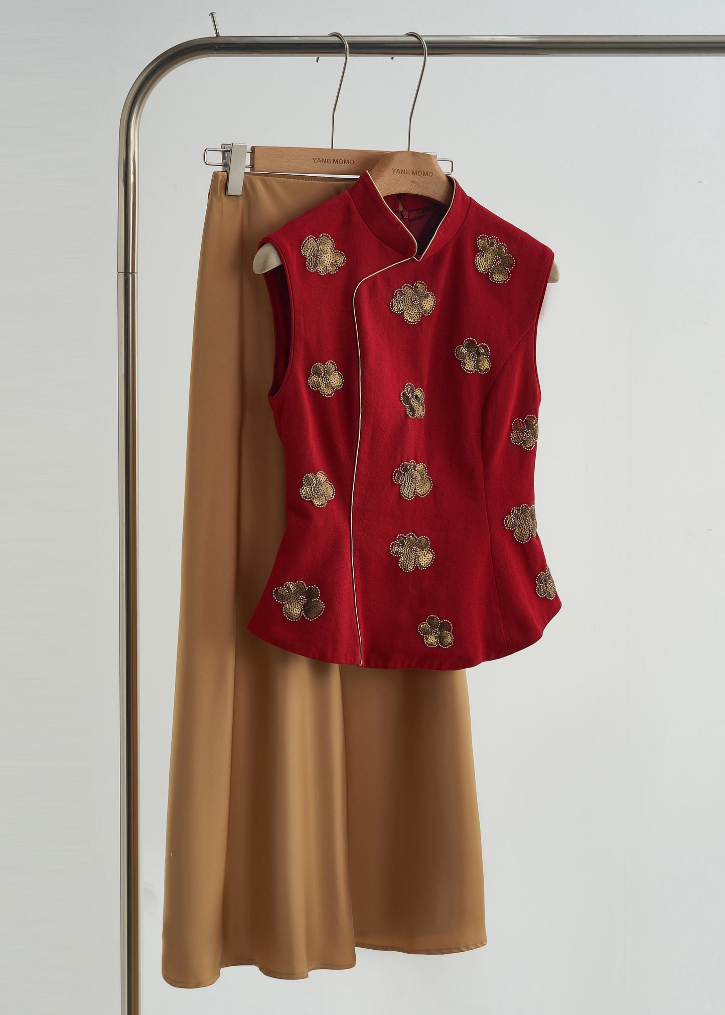 Gilets en coton à fleurs et sequins, col mandarin, confectionnés à la main, couleur mûrier. Automne - Amawinc