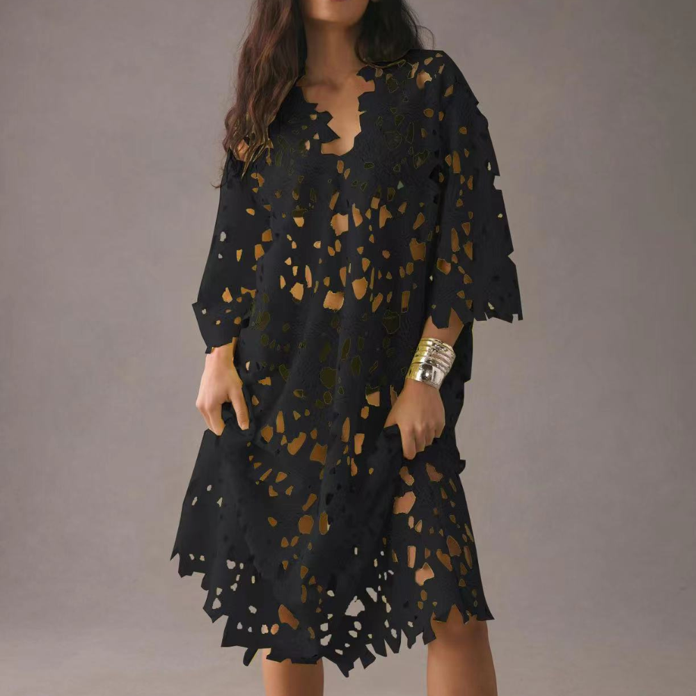 Midi-Kleid von Laurina mit Stickereien und schwungvollem Schnitt