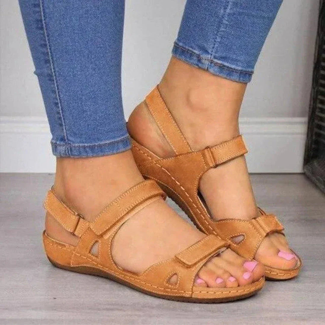 Sandales Orthopédiques Lena À Bout Ouvert Et Talon Compensé Pour Soutien De Voûte Et Confort Tout Au Long De La Journée