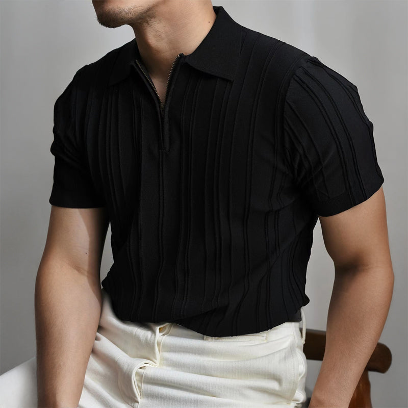Polo Bellari Lorenzo Vitali Avec Zip Minimaliste Et Côtes Verticales Sculptées Pour Silhouette Architecturale