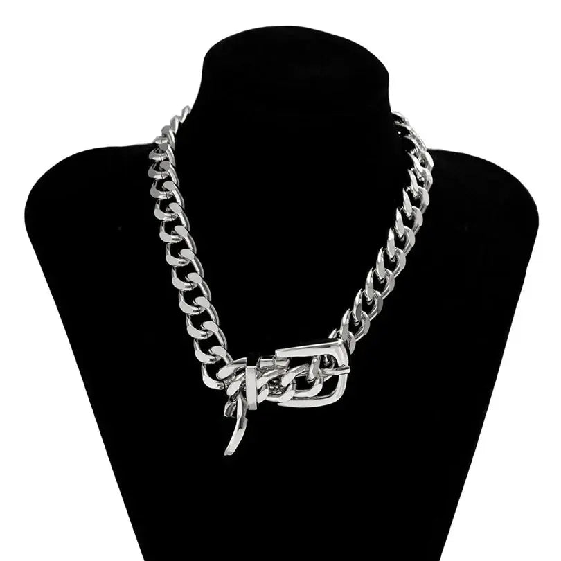 Collier Choker Aurora Chaîne En Acier Inoxydable Ajustable Avec Détail Goutte Moderne
