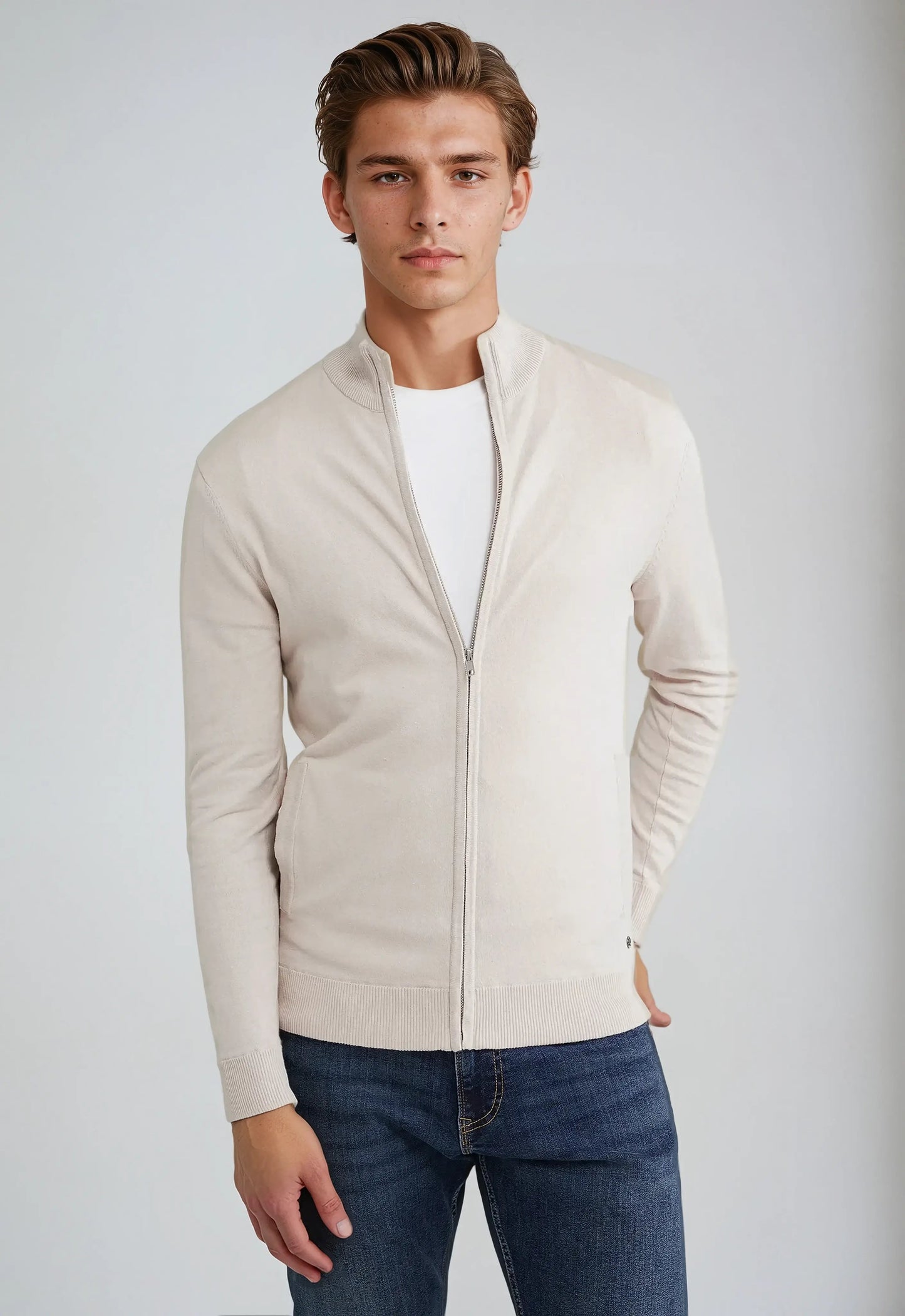 Cardigan Zippé À Col Haut Pour Homme Jacob Maille Bleu Marine Pour Couches Quotidiennes