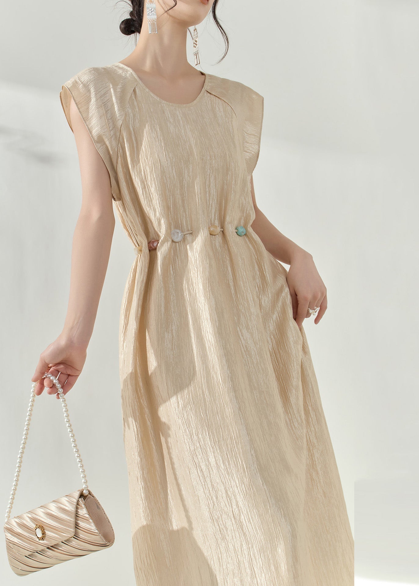 Robe longue slim patchwork champagne naturel pour l'été - Amawinc