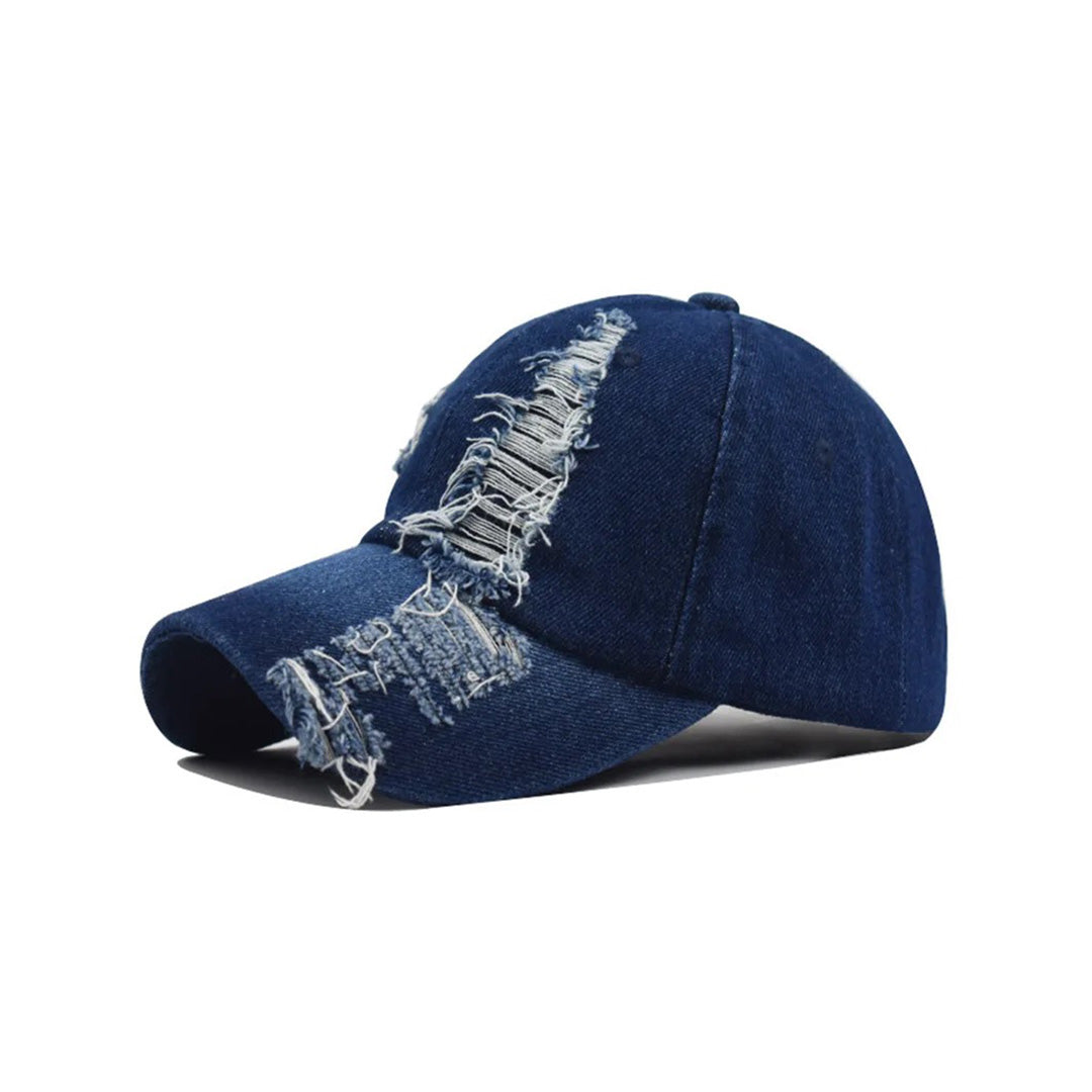 Chapeau Denim Vintage Usé Avec Franges Déchirées Sur Le Bord Et Sangle Réglable En Coton Et Polyester