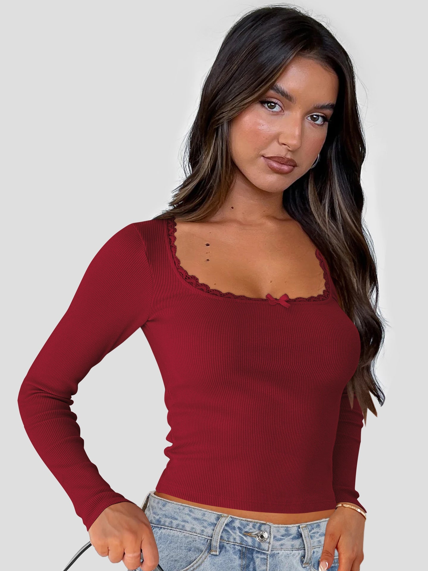 Damen Langarmoberteil mit feiner Spitzenkante und figurbetontem Schnitt Amawinc