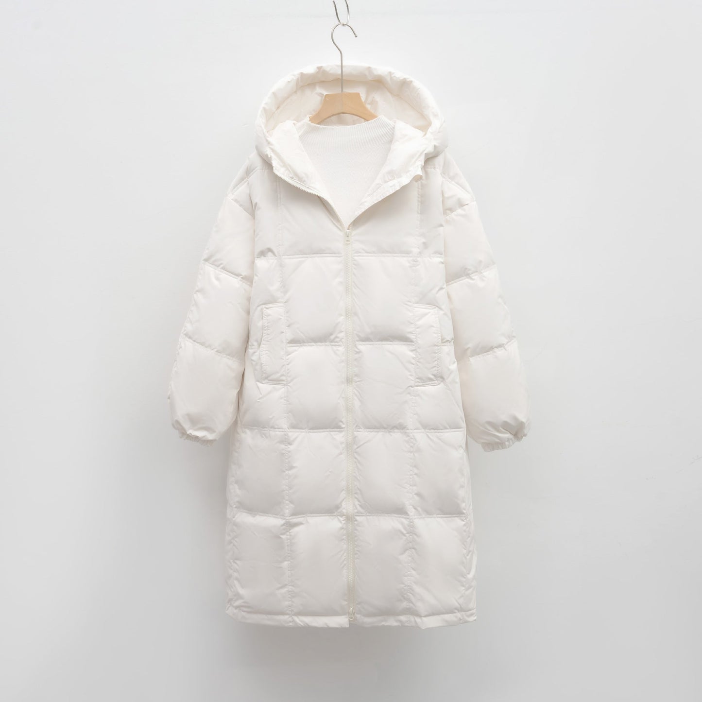 Damen Wintersteppmantel mit Kapuze und praktischen Reißverschlusstaschen Amawinc