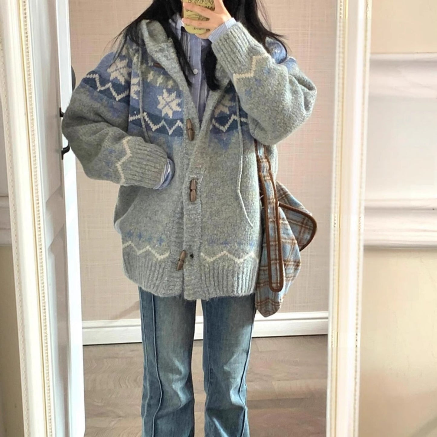 Damen kuschelige Strickjacke mit hohem Kragen und Ornamenten Amawinc - Amawinc