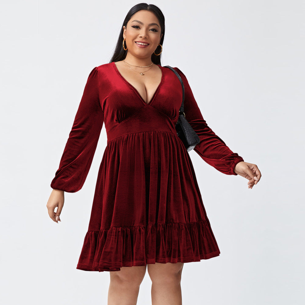 Sexy Samtkleid mit langen Ärmeln von Fudus