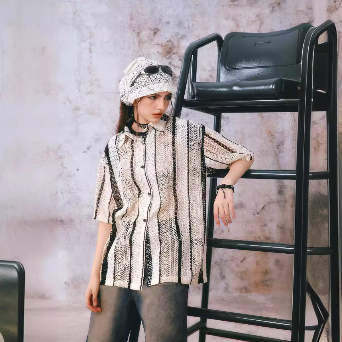 Blouse Noire Nid D'Abeille En Maille Coton Respirante Coupe Oversize Décontractée Pour Look Chic Moderne