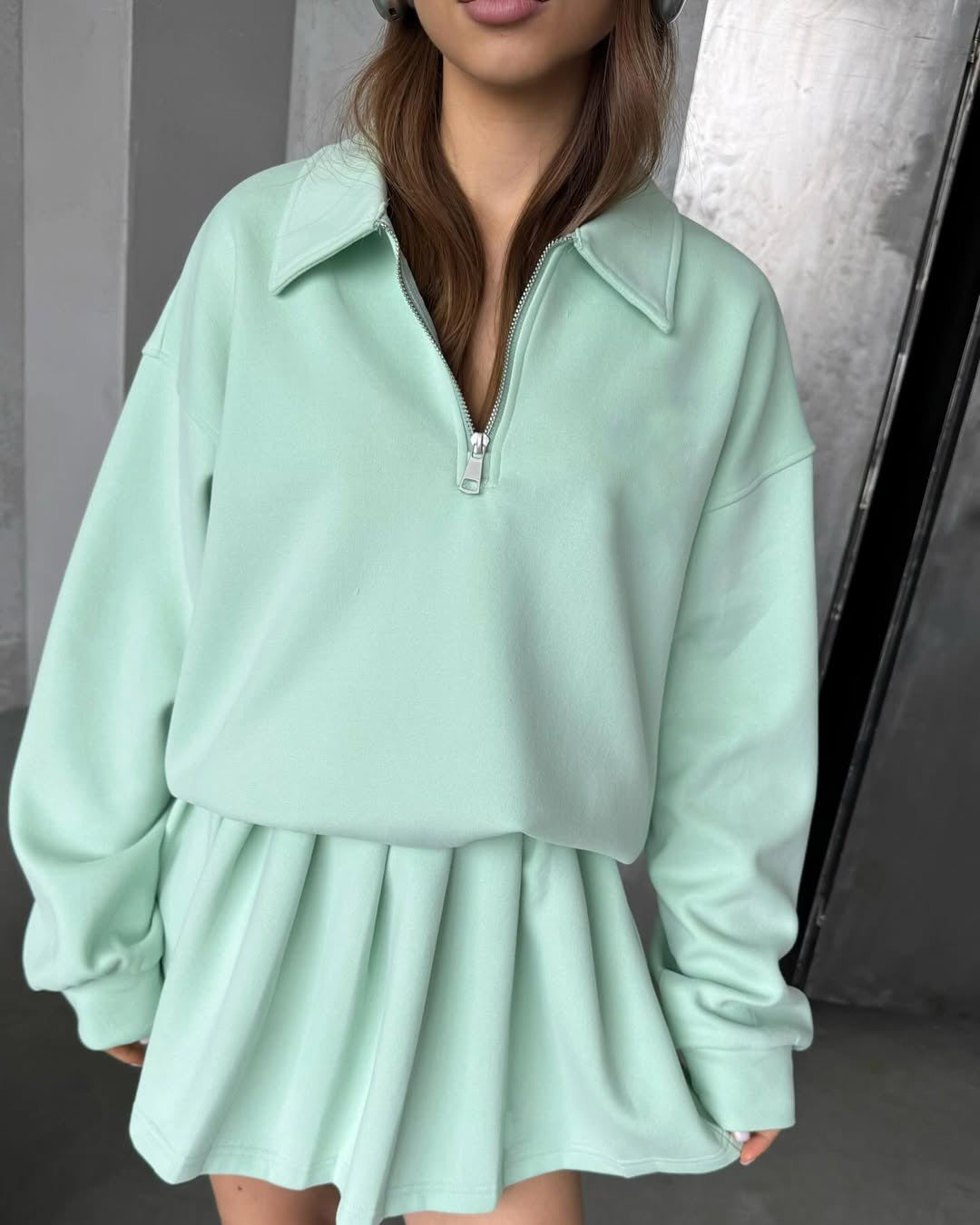 Damen sportlicher Pullover mit Kordelzug und Reißverschluss Amawinc