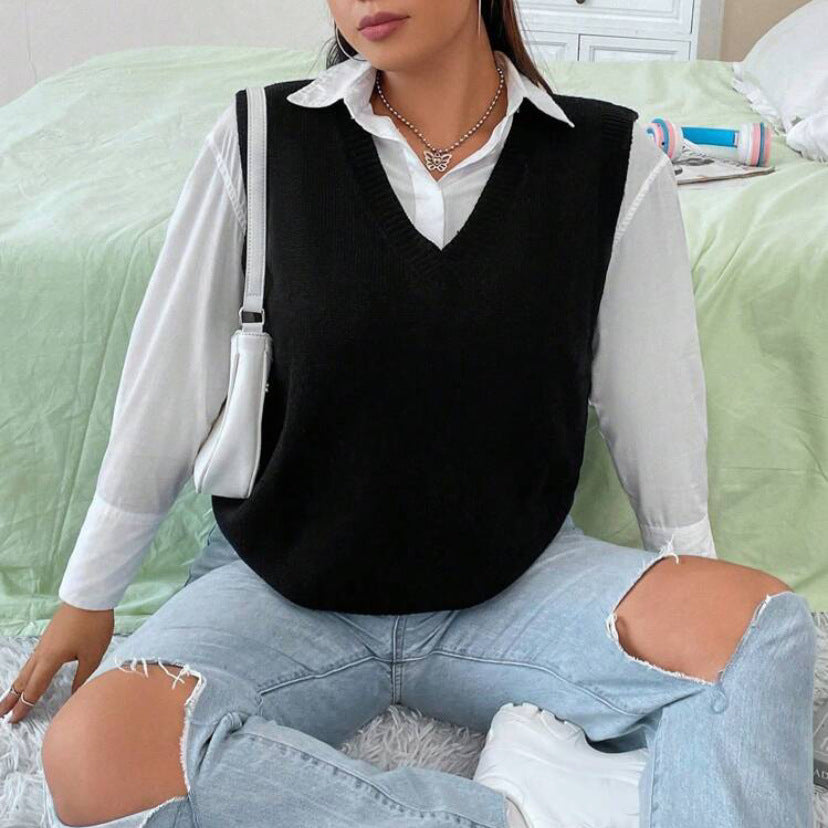 Damen Strickweste mit V-Ausschnitt und feinem Rippstrickmuster Amawinc