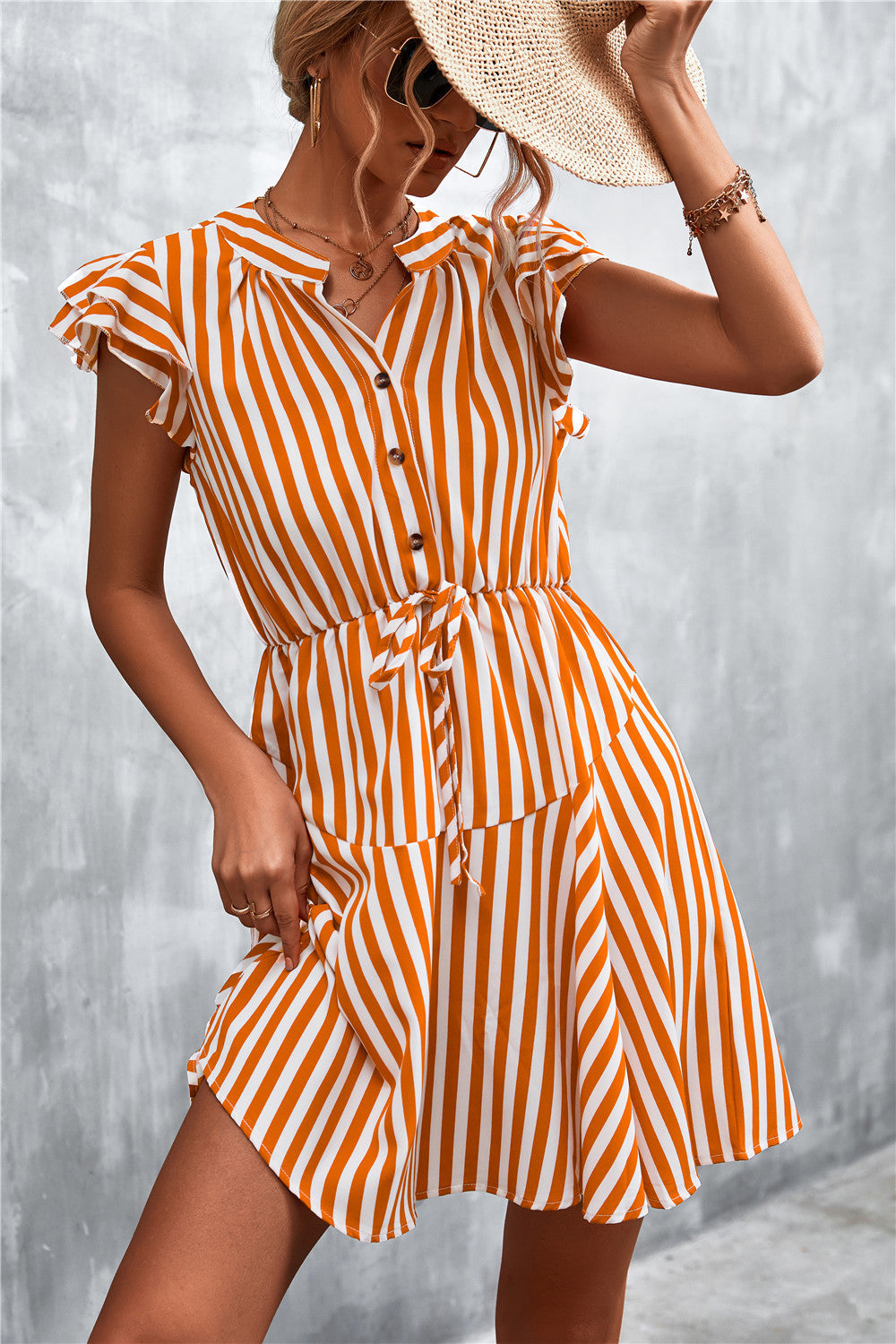 Damen Kurzarm-Kleid im angesagten Streifenlook mit Taillenzug und eleganten Rüschendetails Amawinc