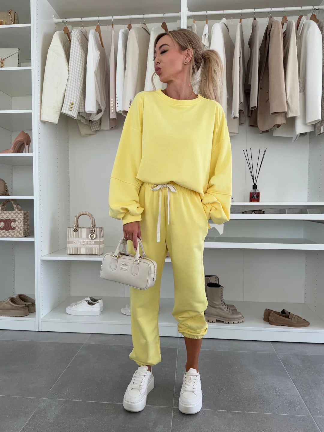 Damen Sportlicher Loungewear-Anzug mit elastischen Bündchen und weitem Schnitt Amawinc