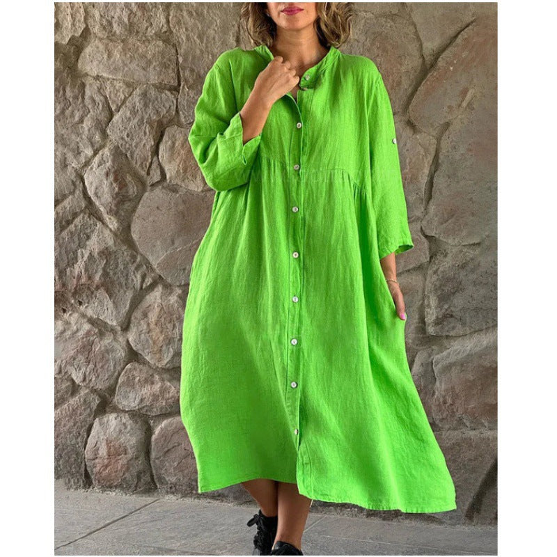 Elegantes, unifarbenes, knielanges Kleid mit Stehkragen und Knopfleiste von Fudus