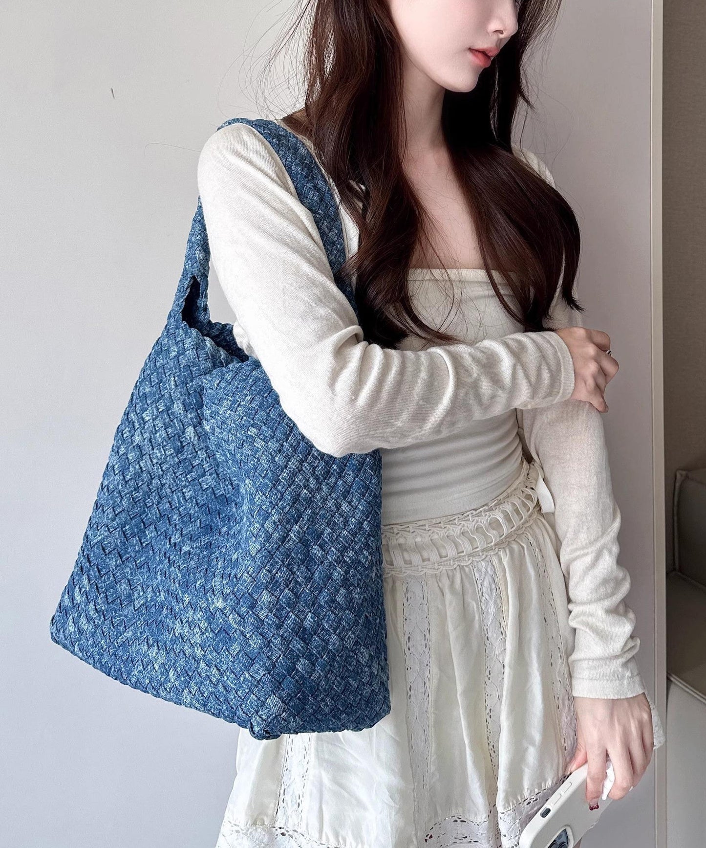 Sac bandoulière grande capacité en denim bleu, design original - Amawinc