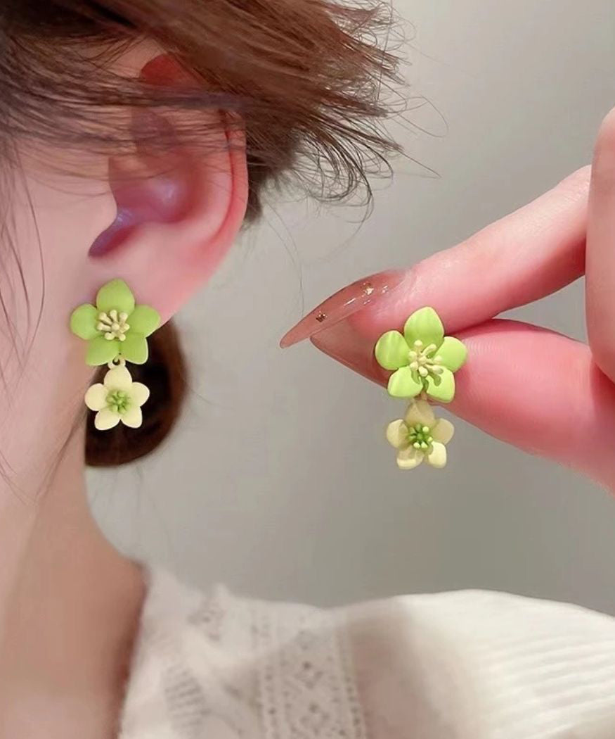 Boucles d'oreilles pendantes florales en alliage vert au design original - Amawinc