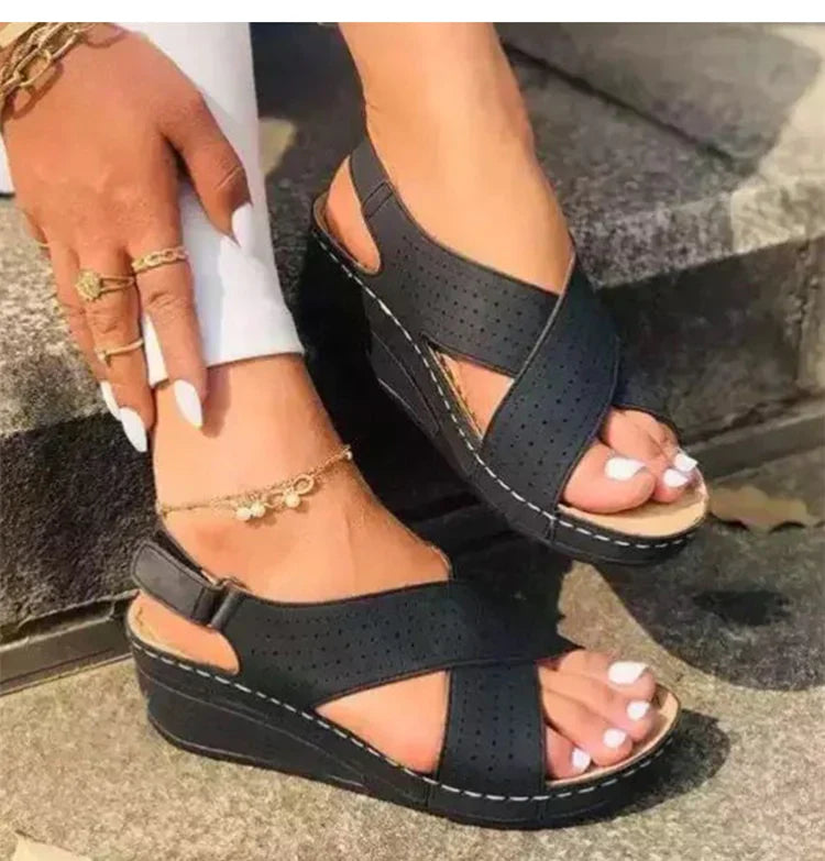 SOFIA Orthopädische Kreuzsandalen mit Knöchelriemen