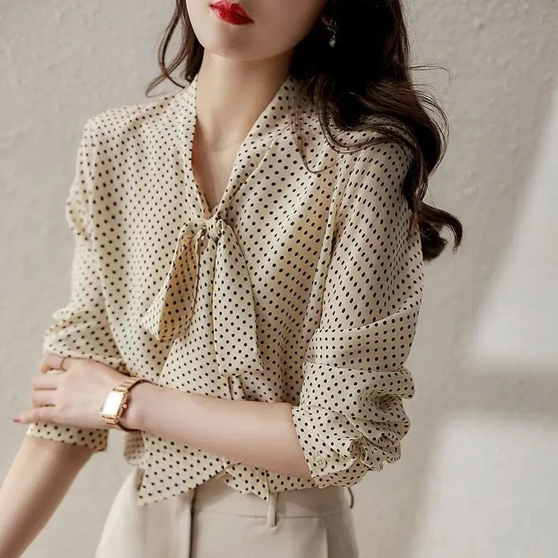 Blouse Faylen Col Châle Nœud Doux Au Toucher Tissu Léger Style Polyvalent Moderne