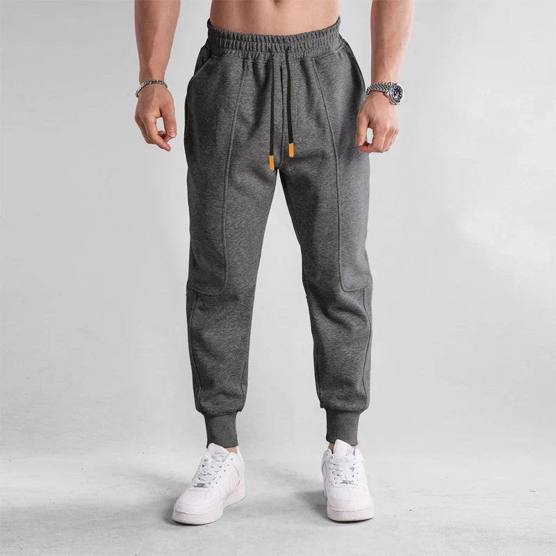 Bequeme Jogginghose für Herren in lockerer Passform