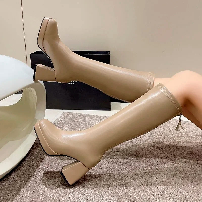 Yvette: Moderne, bequeme Winterstiefel