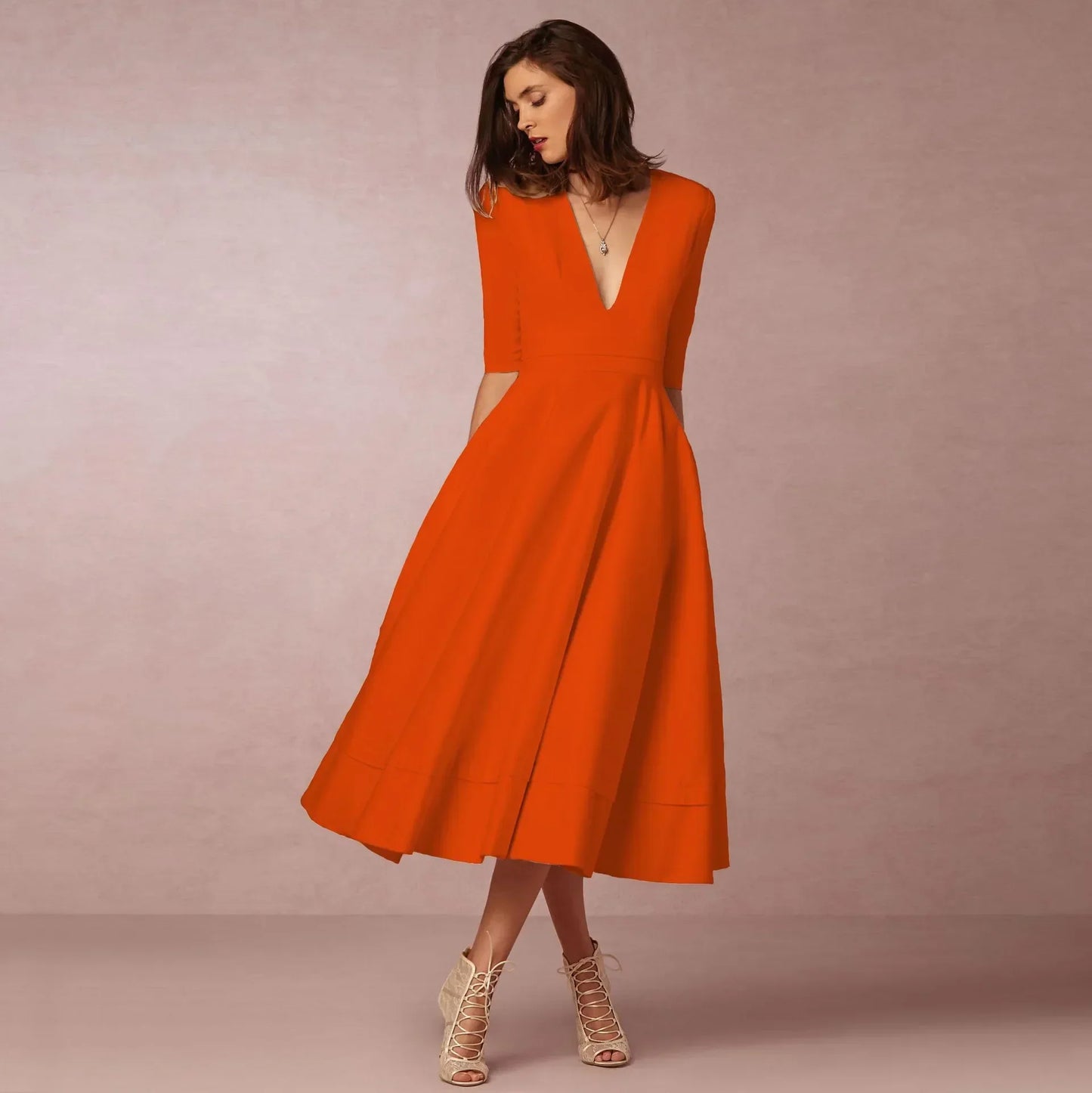 Ulanna: Glamouröse, elegante Prinzessinnenkleider für Damen