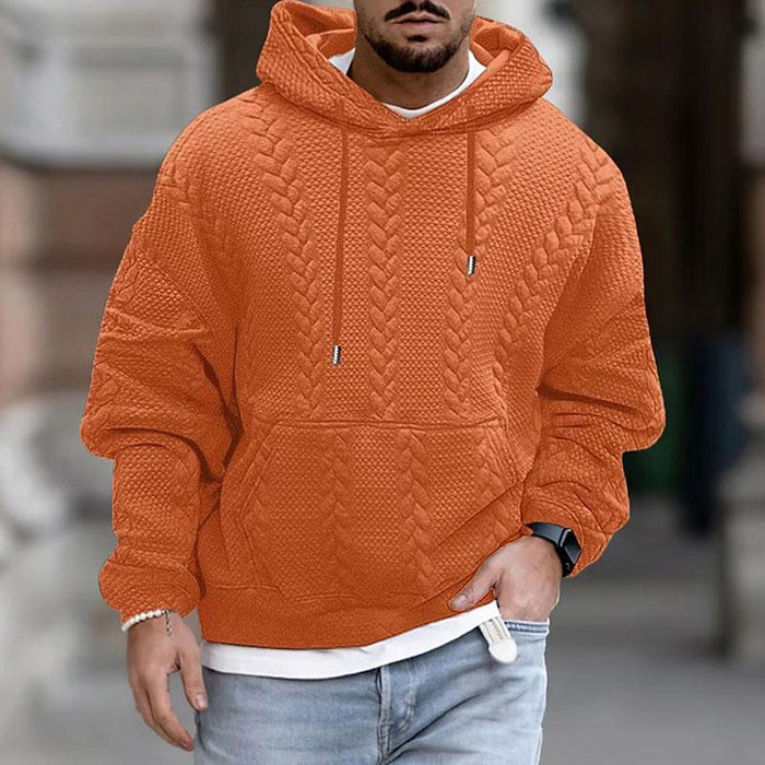 Angenehmer Herren-Kapuzenpullover für kalte Tage