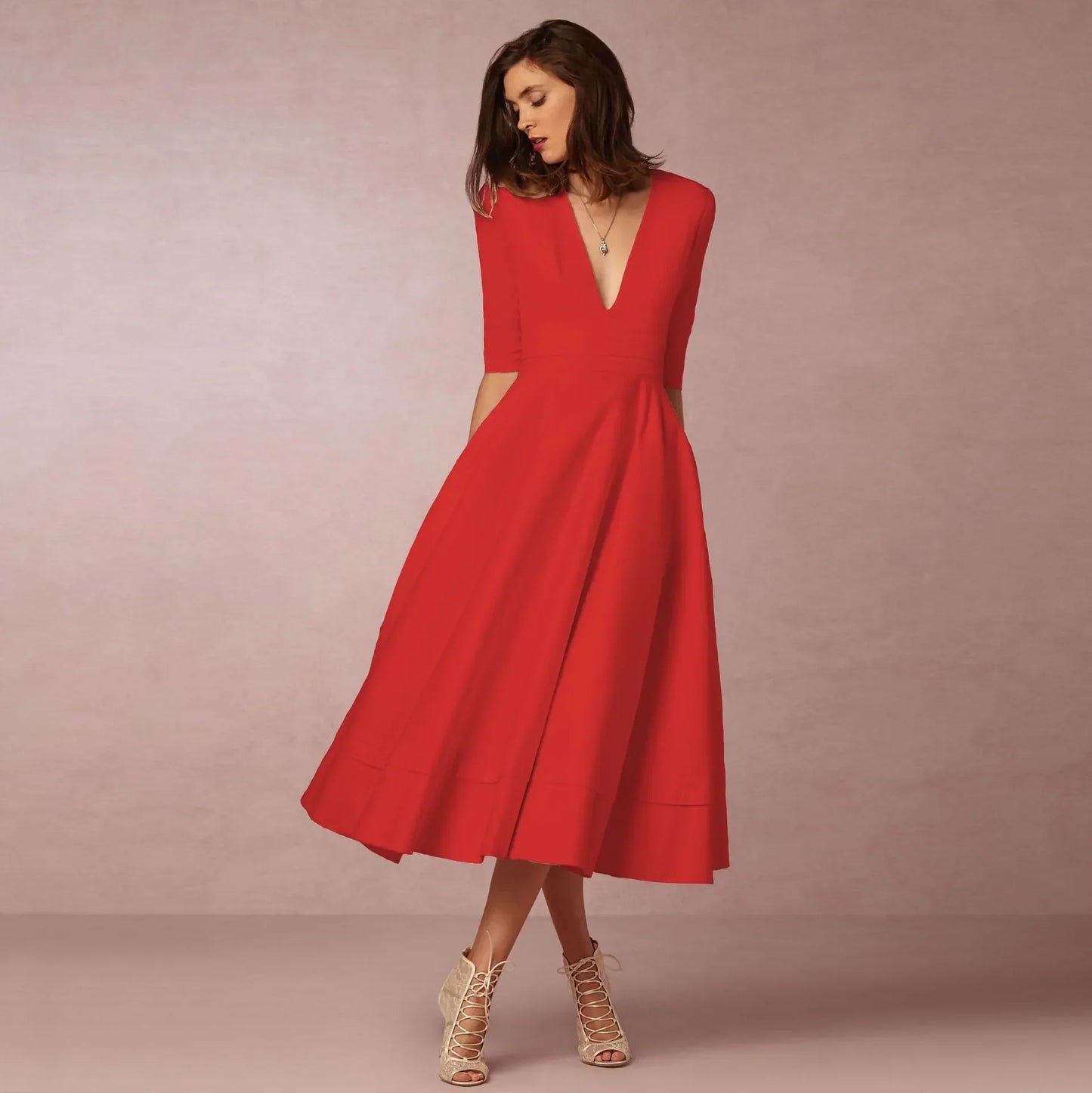 Ulanna: Glamouröse, elegante Prinzessinnenkleider für Damen