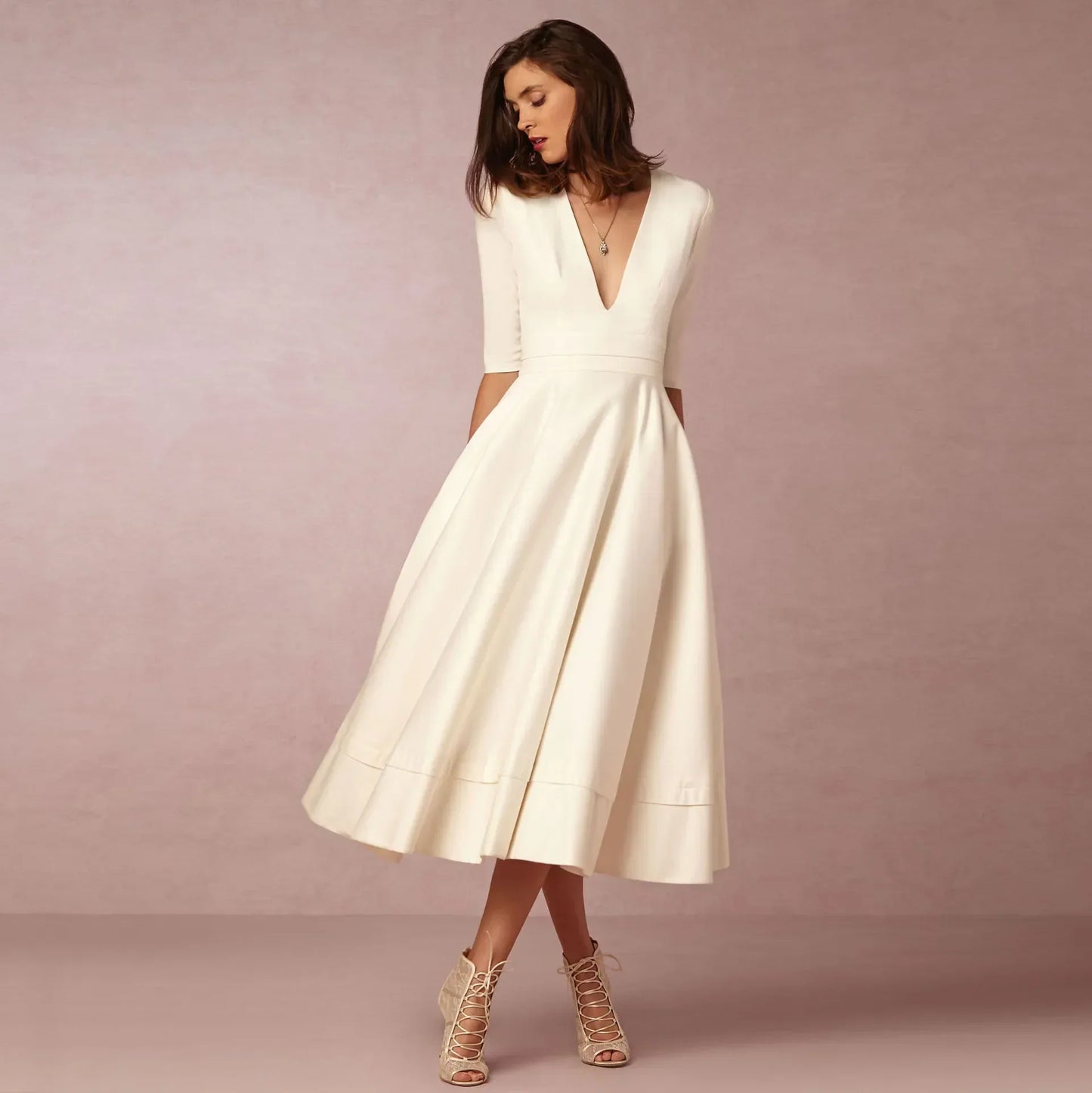 Ulanna: Glamouröse, elegante Prinzessinnenkleider für Damen